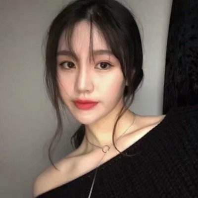 我成了绝色美女的守护灵
